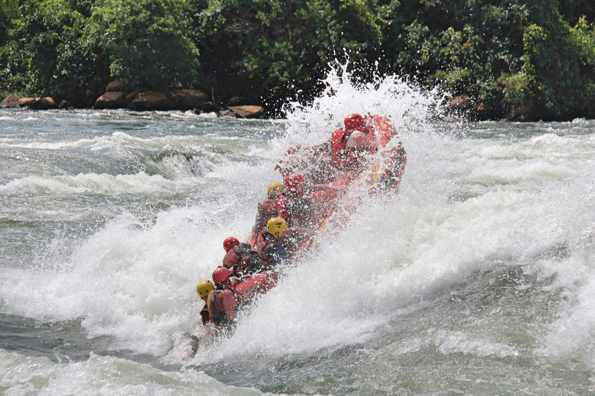 white water rafting in jinja